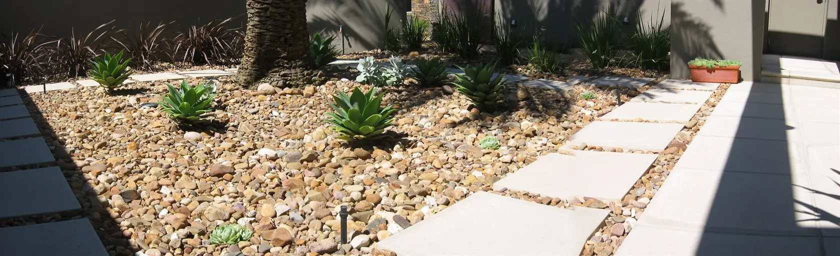 Feature pebble mulch and steping stones